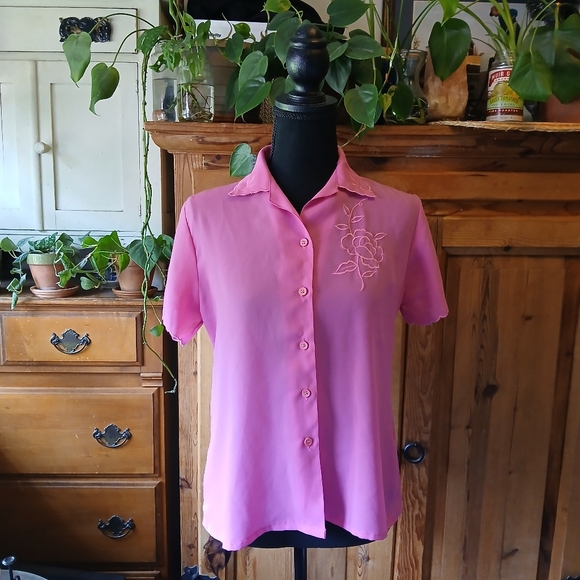 80s Vintage Rose Embroidered Blouse Scalloped Hem Bubblegum Pink Size S Coquette - Picture 4 of 14